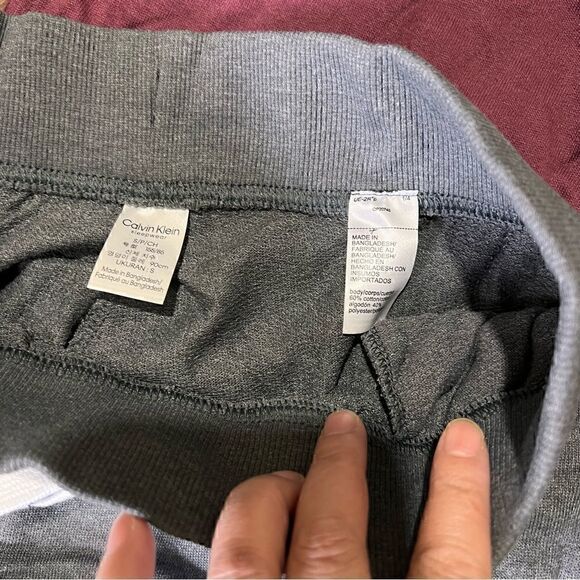 CALVIN KLEIN 2 Pack Terry Cloth Joggers! Perfect Lounge and gym Small Nwt - Picture 11 of 12